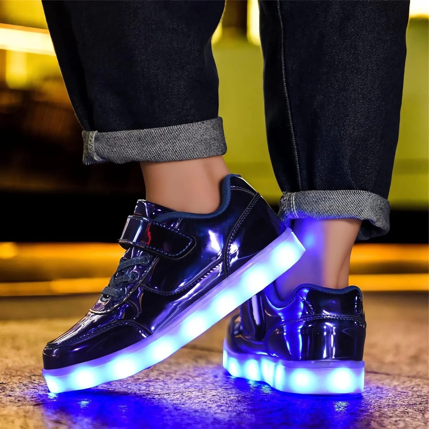 Kids LED Light up Shoes Sneakers Flashing Trainers USB Rechargeable Glowing Luminous for Boys Girls Toddler Child