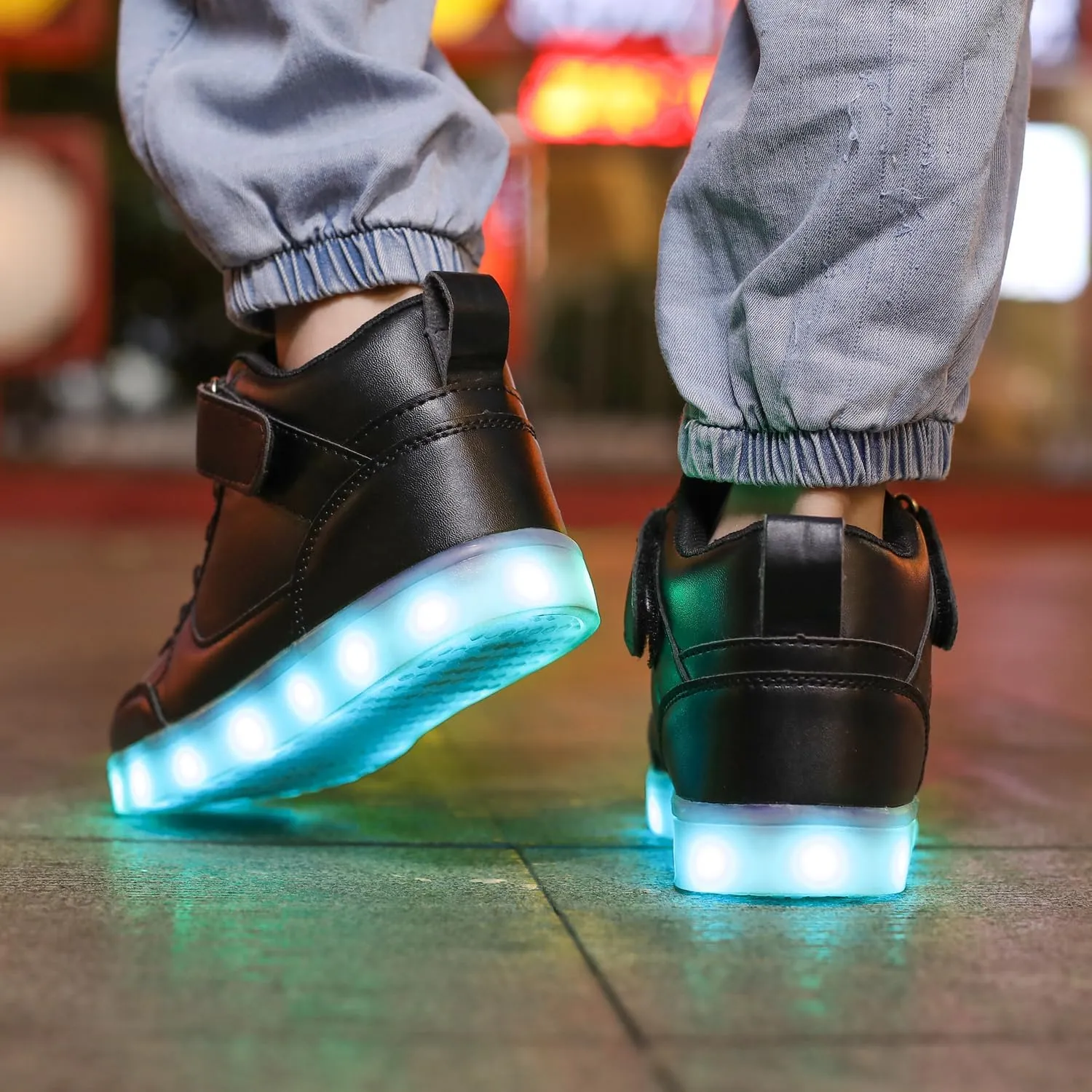 Kids Light Up Shoes LED Sneakers High Top USB Charging Flashing Trainers for Child Girls Boys