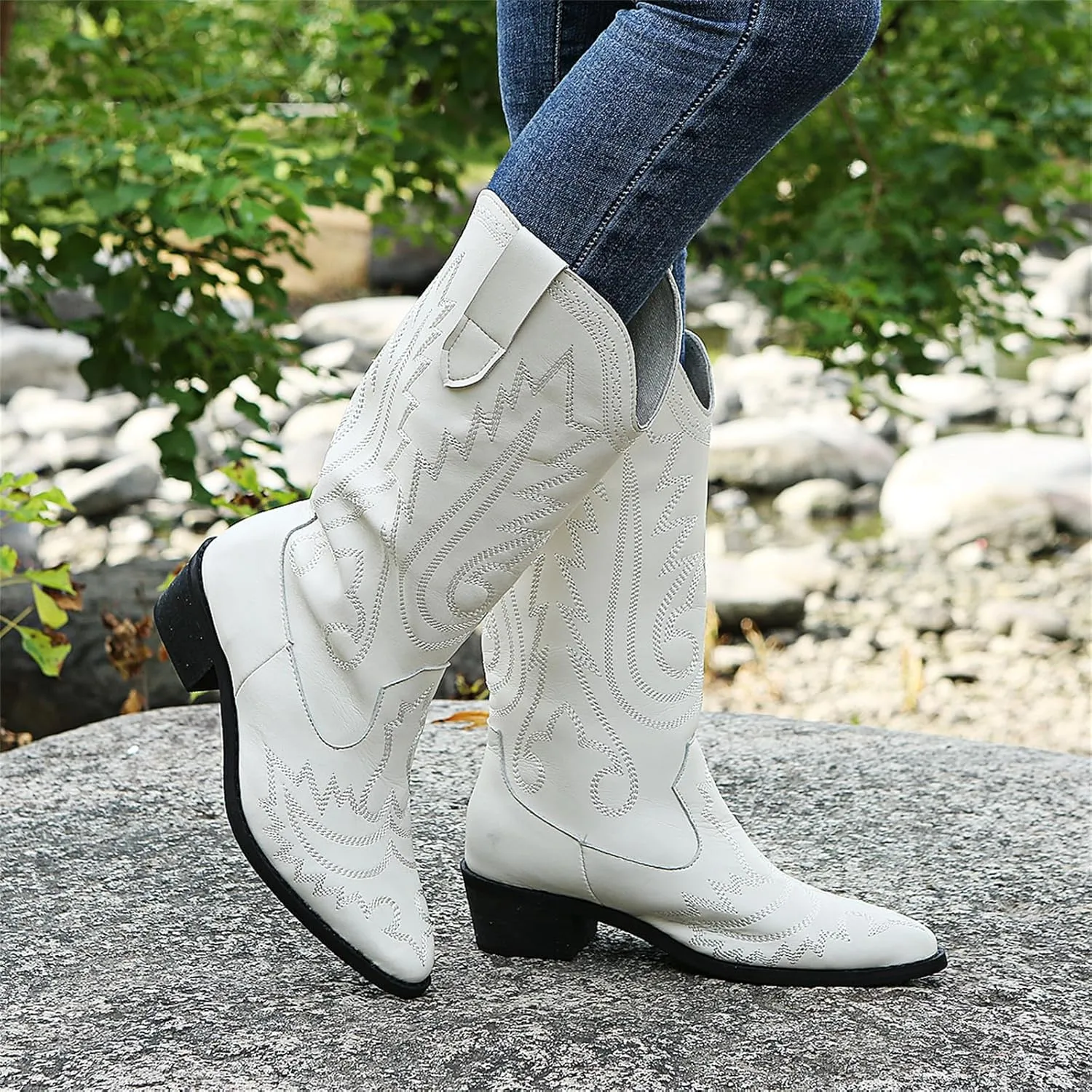 Lausiuoe Boots For Women Knee High Wide Width Cowboy Boots Western Fashion Embroidered Wide Calf Chunky Cowgirl Boots