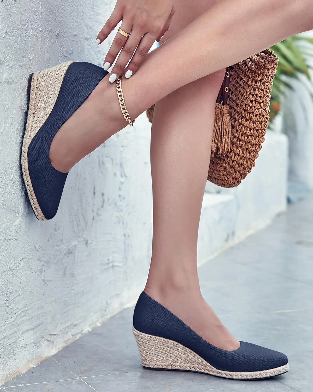 Ruanyu Women's Platform Espadrilles Wedge Sandals Slip On Solid Color Closed Pointed Toe Comfortable Wedge Pumps Shoes