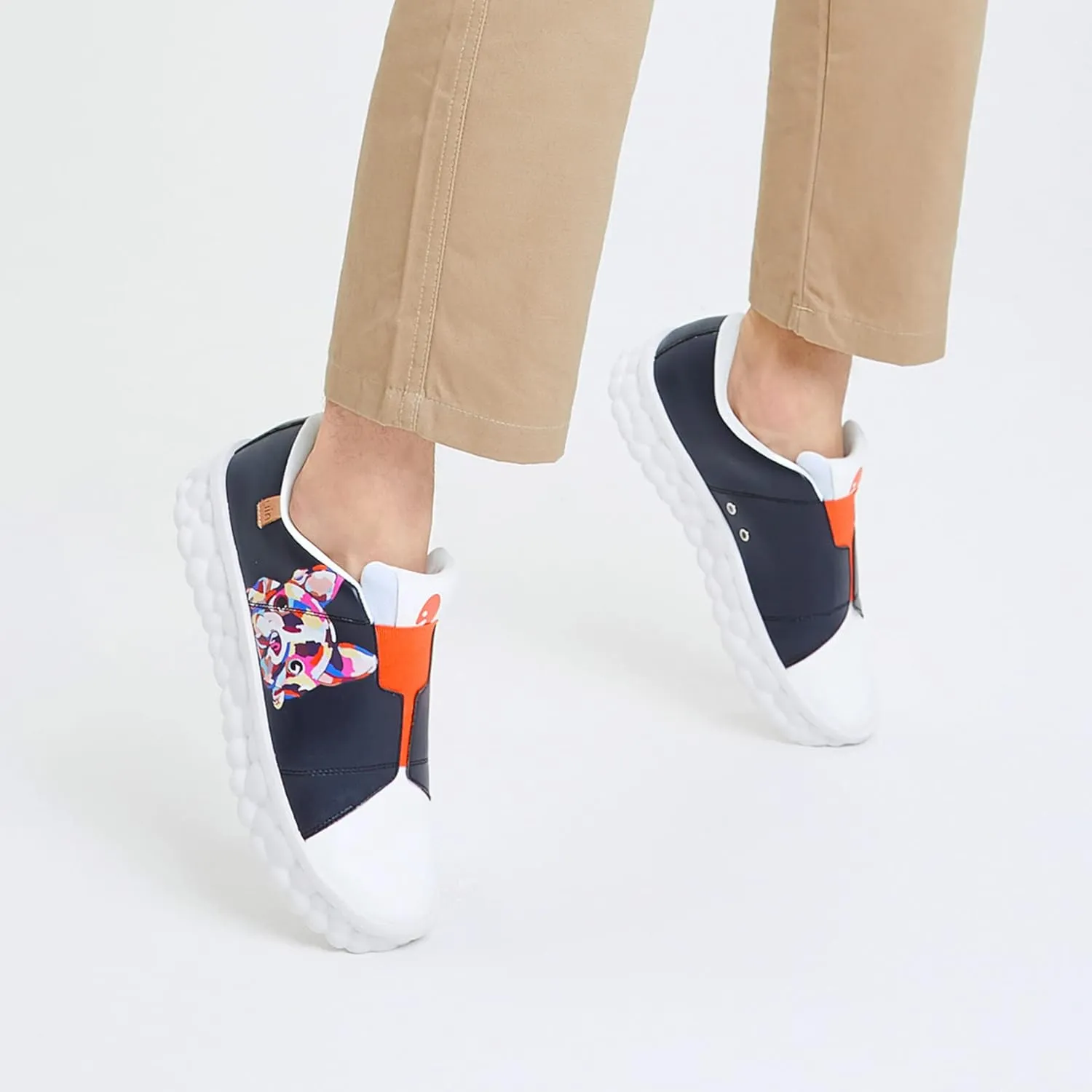 UIN Men's Fashion Sneakers Lightweight Walking Casual Slip Ons Art Painted Athletic Travel Skate Shoes Las Ramblas
