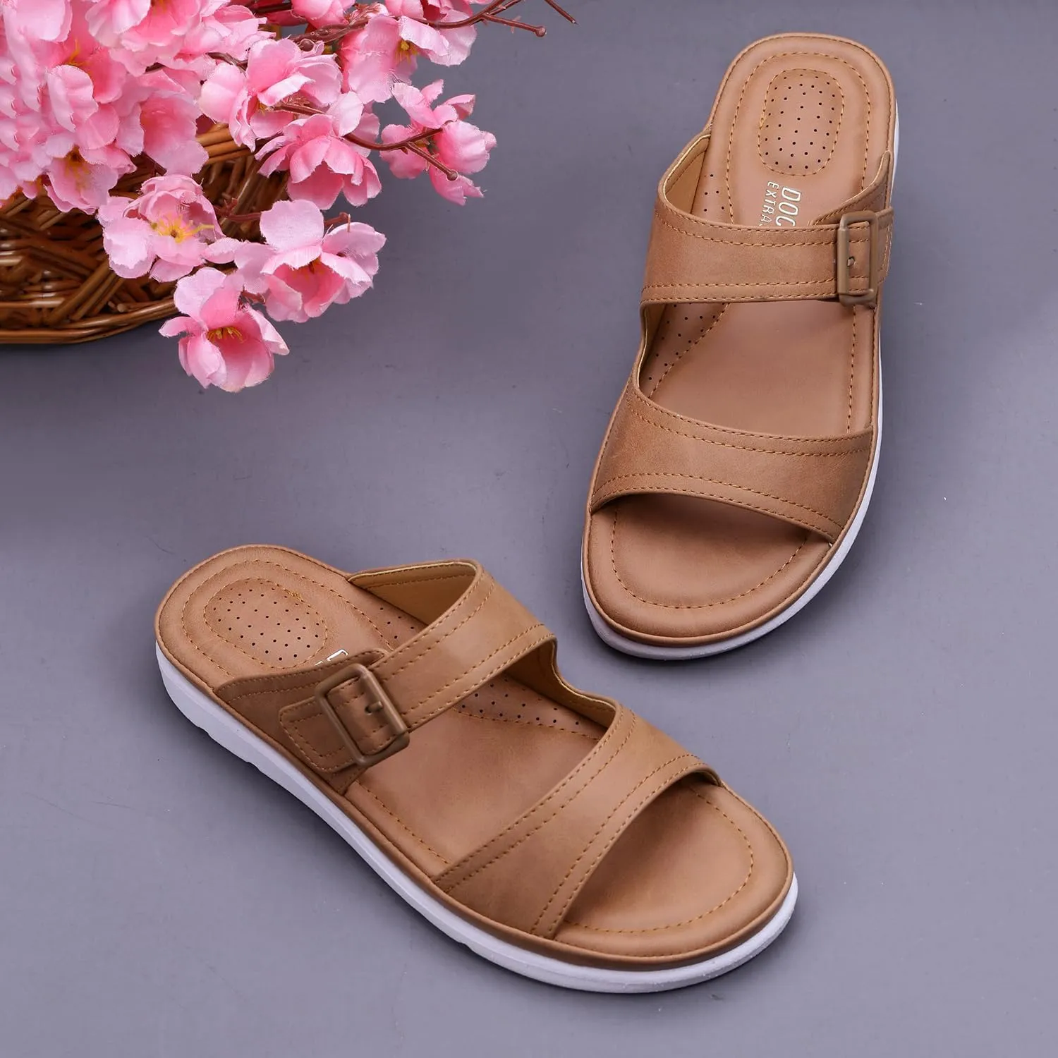 Womens Flat Memory Foam Slippers/Flip-Flops Fashion Stylish Casual Comfortable Diabetic Orthopedic Lightweight Synthetic Slip-on Sandals with Adjustable Buckle for Girls/Ladies D-631