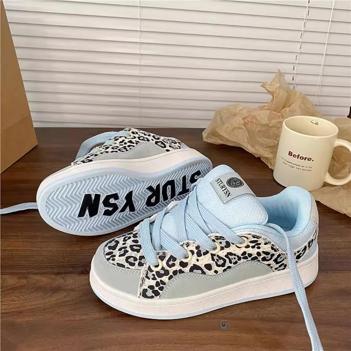 Y2K Leopard Print Platform Sneakers for Girls – Chunky Cute Lace-Up Trainers with Soft Cushion Insole Non-Slip Plush Design Casual Walking Shoes in Pink & Blue