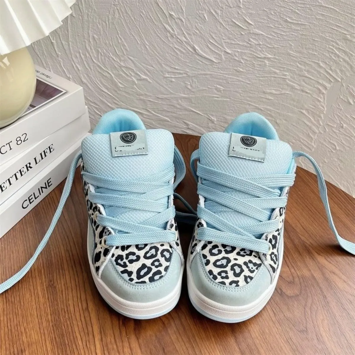 Y2K Leopard Print Platform Sneakers for Girls – Chunky Cute Lace-Up Trainers with Soft Cushion Insole Non-Slip Plush Design Casual Walking Shoes in Pink & Blue