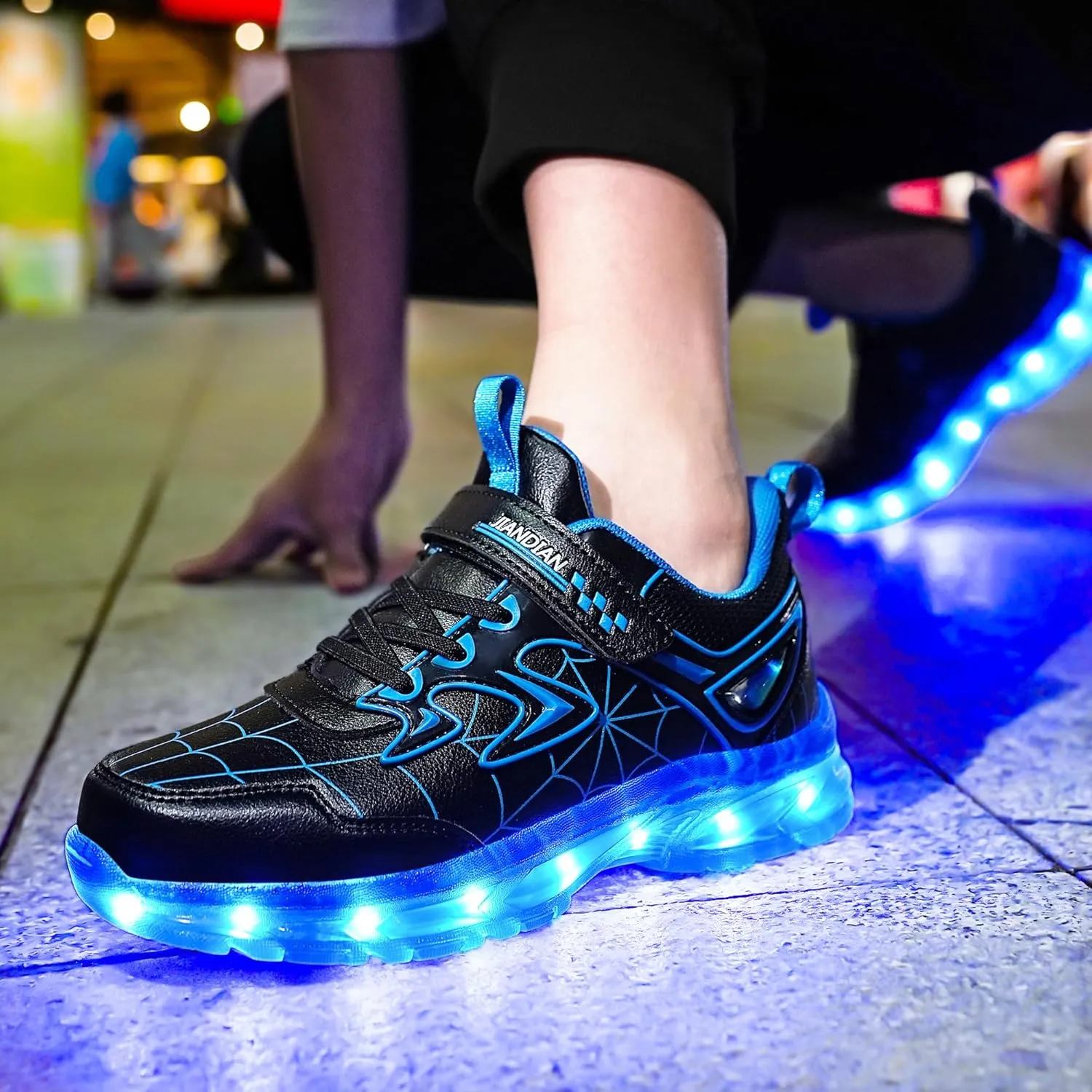 YUNICUS Kids Light Up Shoes for Boys Girls Toddler Sneakers USB Rechargeable Best Gift for Birthday Halloween Christmas